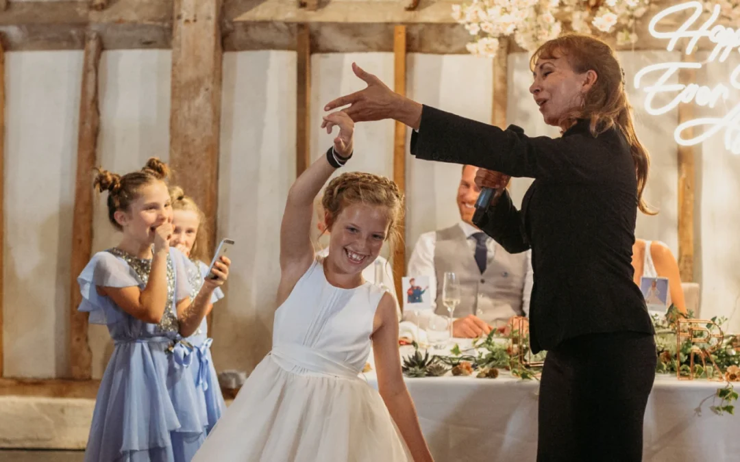 How Singing Waiters Can Encourage Guests to Hit the Dance Floor